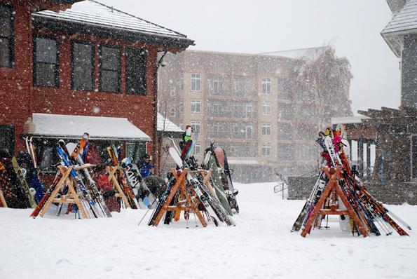 Schweitzer Mountain Resort White Pine Lodge Sandpoint Exterior photo